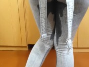 Made my pants, feets and floor covered with pee