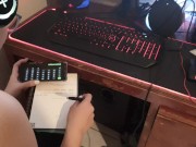 Me la mama mientras estaba en su clase online y me vengo en su pecho (UHD 60fps) 1/16