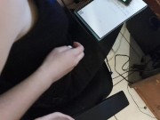 Me la mama mientras estaba en su clase online y me vengo en su pecho (UHD 60fps) 2/16