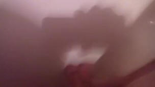 Артем сосет сам себе дрочит ногами лижет ноги в ванной self suck autofellatio self footjob