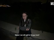 Отдалась охраннику за ночлег || Murstar 3/16