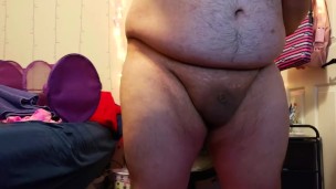 Ass swallows entire can of pop