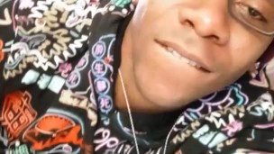 Esgueirando um enquanto ela teve que aproveitar eu estava entediado