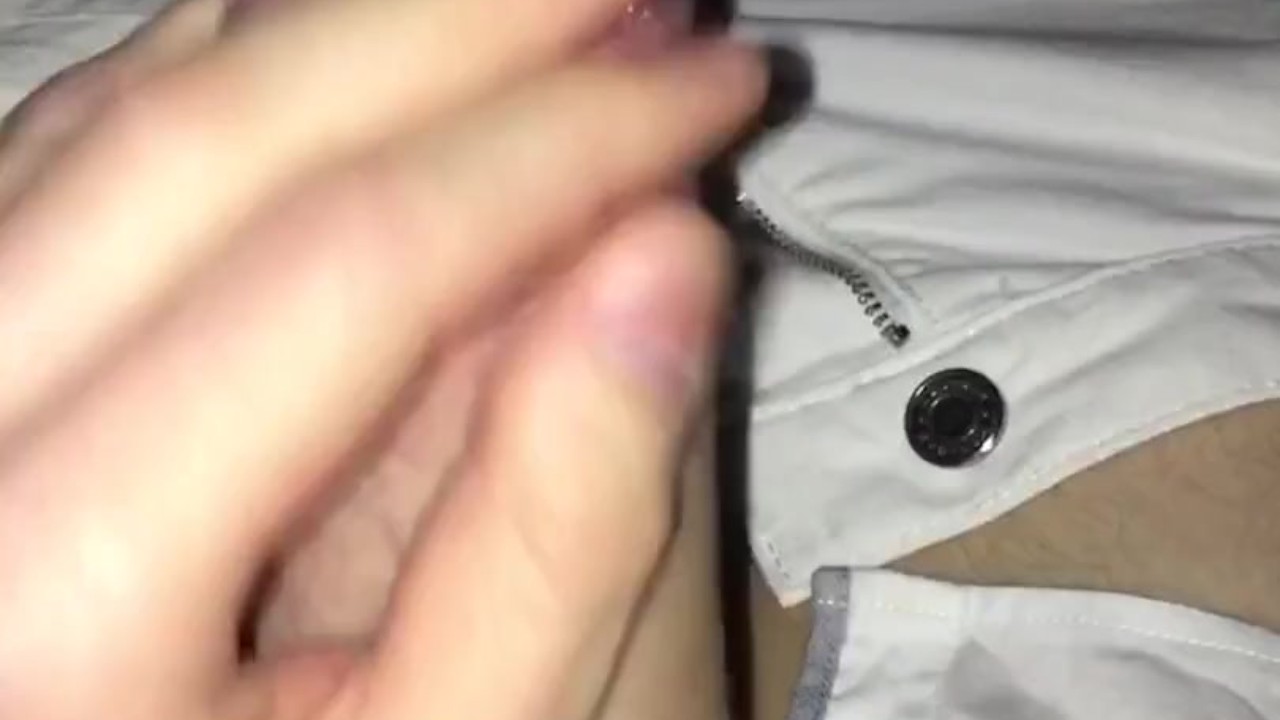 TEEN BOY JERKING OFF A HUGE COCK HARD