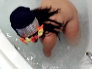 Momma  needs alone time - Screenshot 11 of 16 - Big Ass Milf