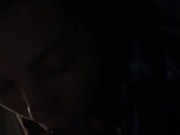 Elle me suce et en laisse pas une goutte  13/16