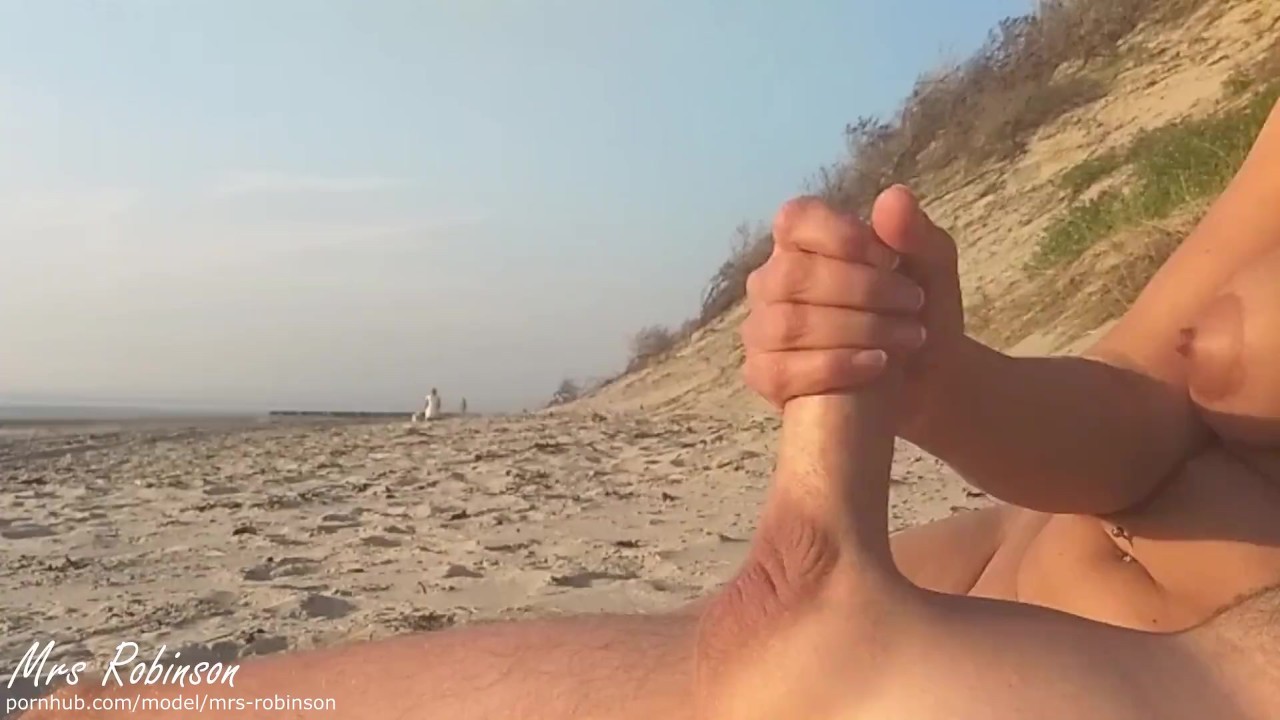 Shameless Public Beach Sex till beachgoers had enough - RedTube