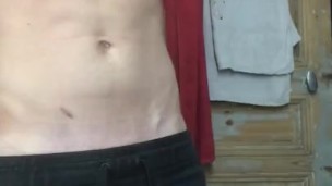 Je me déshabille francais muscler 