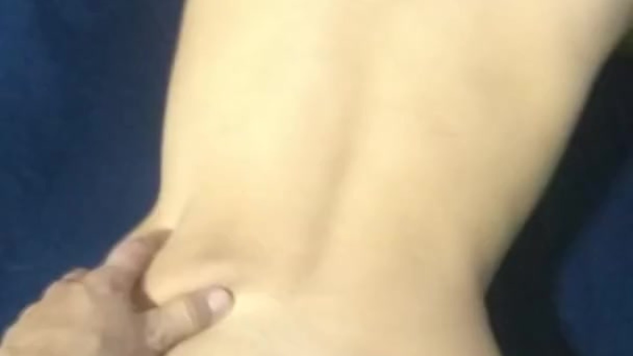 &iexcl;&iexcl;A FLAQUITA LATINA LE GUSTA EL SEXO DURO SE DEJA FOLLAR SIN CONDON&iexcl;&iexcl; - Vídeo de sexo gratis - RedTube