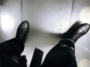 Olhe e observe é sua única opção 