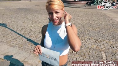 REAL BLIND DATE with german sporty fitness blonde from berlin