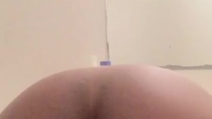 Toy on my pussy after shower 