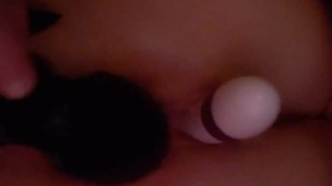 Tattooed milf and her pretty pink pussy