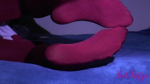 Red nylon, sexy feet