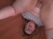 Un  défonce le cul d'une étudiante avec ca grosse bite