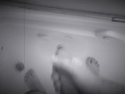 Bathtub Late Fun  - Screenshot 7 of 16 - Wet