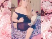 Dancing in my heels. Country music 8/16