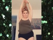 Lap dances from a thick white girl 15/16