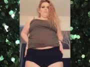 Lap dances from a thick white girl 9/16