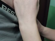 СВОДНАЯ СЕСТРА ЗАХОТЕЛА ОТСОСАТЬ ЧЛЕН 1/16