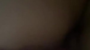 私は夫の大きなペニスで跳ねるのが大好きです