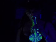Just blowing clouds - Screenshot 2 of 16 - Sexy