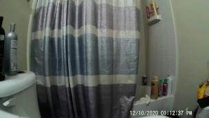 Slim White Male Jerk Off In The Shower