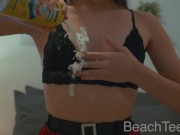 HORNY 18 YEAR OLD XMAS SLUT FUCK TINDER DATE 4k 4/16