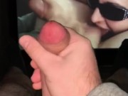 Jerking off to a video of the wife sucking cum 3/16