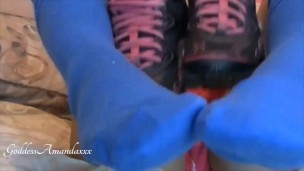 Cumming in Sweaty Blue Socks & Pantyhose!