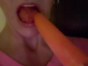 CHUBBY THICK MILF GILF AMATEUR PORN STAR  HOUSEWIFE HUMPINHANNAH  GIVES POPSICLE  A PROPER BLOWJOB  16/16