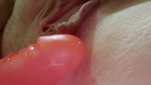 Dirty girl gets off with close up up her wet pussy!