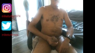 JERKING OFF WITH SEX TOYS WEBCAM SHOW