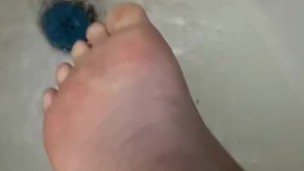 Wet feet sexy foot bath
