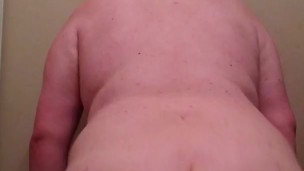 Shaking my ass #2