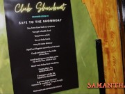 Vier meiden gaan samen los op speeltjes en komen hard klaar 2/16