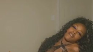 Spit on it! Pretty Solo Ebony rubbing clit - fingering wet pussy - amateur 