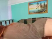 Горячая сучка в маске ласкает себя на камеру ! 12/16