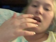 Girl Loves Playing With Herself