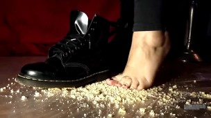 !!!FOODCRUSH WITH DOCTOR MARTENS AND SURPRISE!!!
