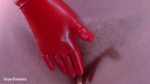 sexy hairy pussy and red latex rubber gloves 