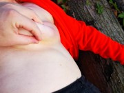 Leg dich hin mach dein Shirt hoch ich will deine Brüste behandeln 11/16