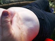 Leg dich hin mach dein Shirt hoch ich will deine Brüste behandeln 8/16