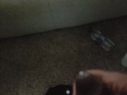 Solo rub  - Screenshot 6 of 16 - Huge Cumshot