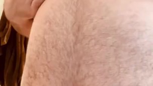 Thicc boi’s post shower rub down 