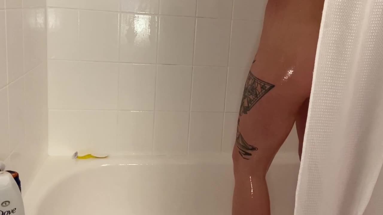 Petite blonde shaving her legs, armpits, pussy and ass in the shower. Fetish video - RedTube