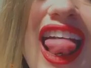 sexXxy bish right here 11/16