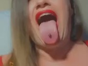 sexXxy bish right here