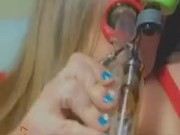 sexXxy bish right here 4/16