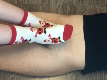 Teen sockjob with christmas socks